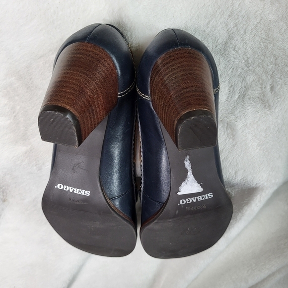 Sabago Healed Leather Shoes. Size 6B. Made in Brazil. - Picture 8 of 11